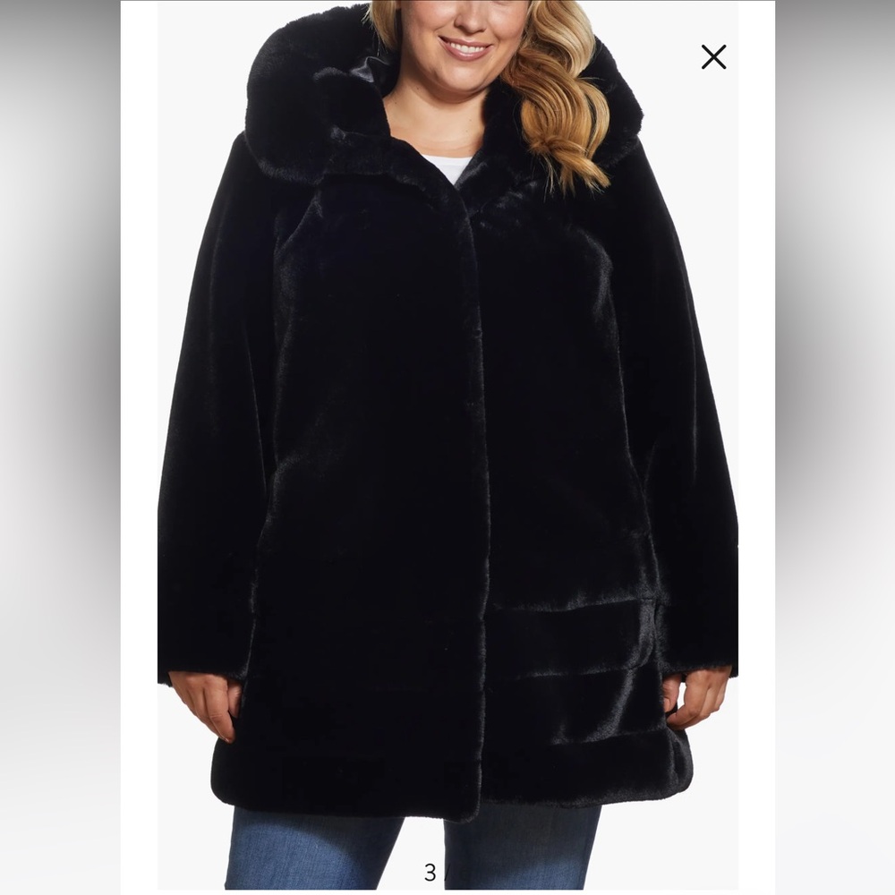 NWT Gallery brand Hooded Faux Fur Coat Size XL